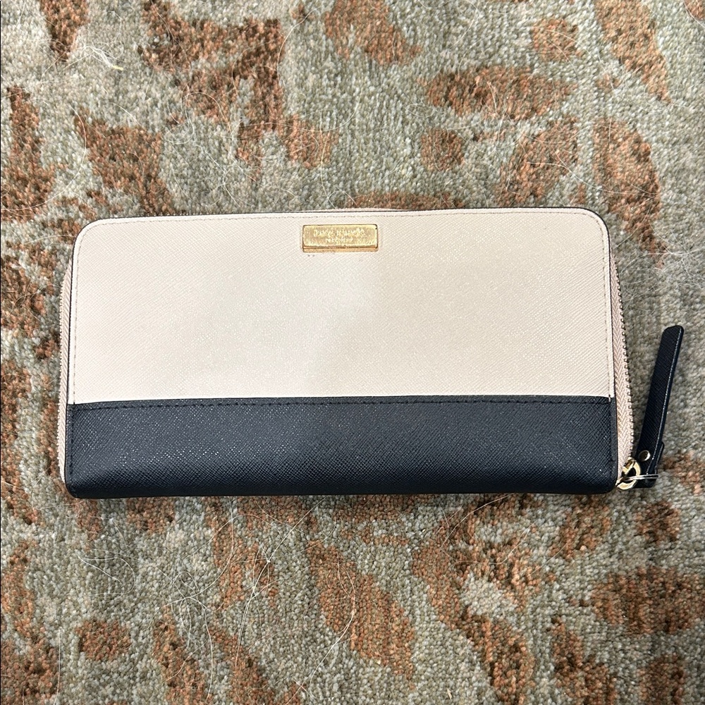 Black and Cream Wallet